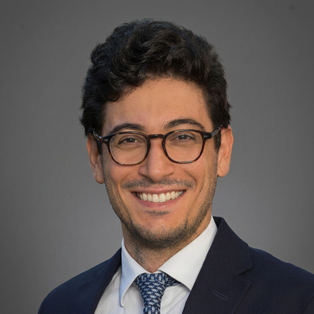 Portrait of Davide Holzer
